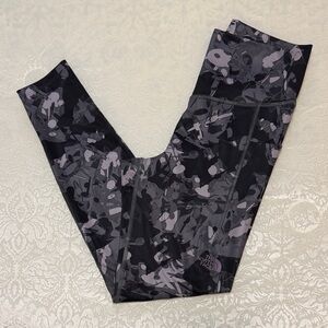 The North Face Black and Gray Camouflage Leggings